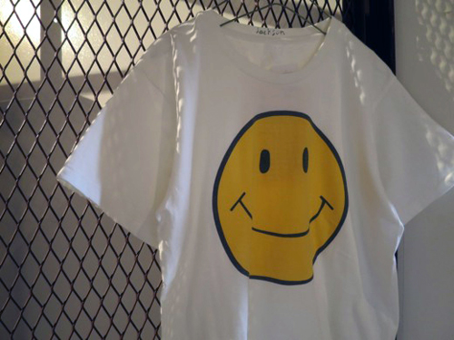 ジャクソンマティス スマイルTシャツ.jpg