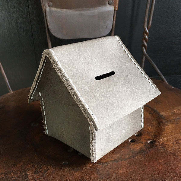 hender scheme home 貯金箱.jpg