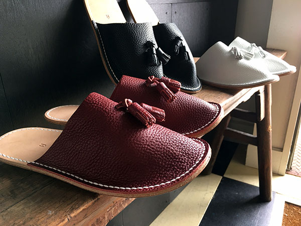 hender scheme スリッパー.jpg