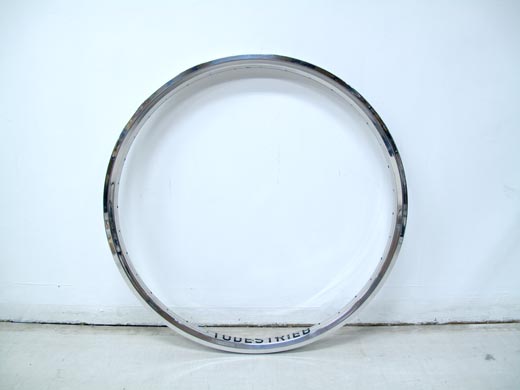 H PLUS SON * TODESTRIEB * 26” 36H入荷しました。 | シオカゼストアブログ