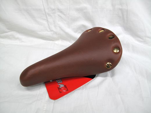 VELO * CLASSIC SADDLE入荷してます！ | シオカゼストアブログ
