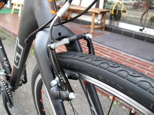 GT（2015モデル）の人気クロスバイクが入荷しました！ | シオカゼ