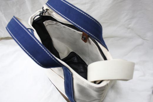 BLUE LUG BOAT [NATURAL CANVAS] - Fresh Service NECESSARY or