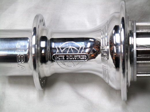 White Industries ハブ | シオカゼストアブログ