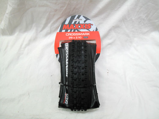 MAXXIS CROSSMARK入荷したのでタイヤ交換しました！ | シオカゼ