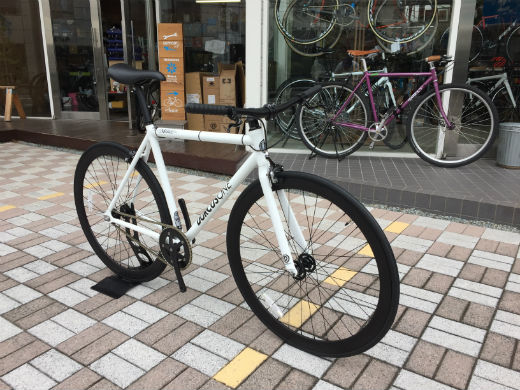 DURCUS ONE * MASTER * 480 * グロスホワイトが入荷してます！ | シオ