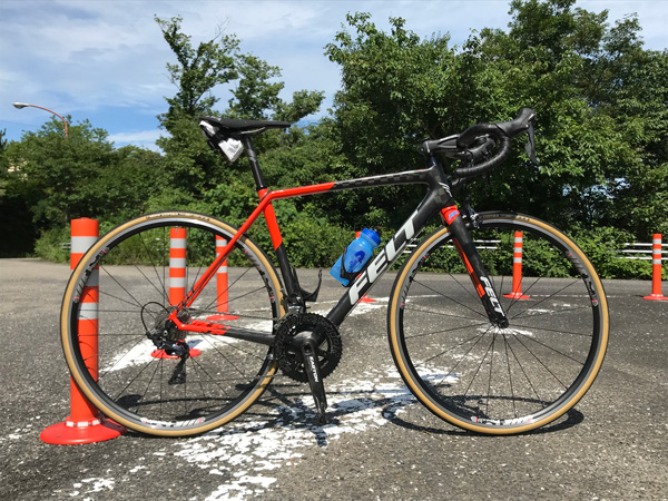 FELT - FELT FR3 ロードバイク　クラック補修あとあり　ジャンク FELT FR3 ロードバイク クラック補修あとあり ジャンク（2025年