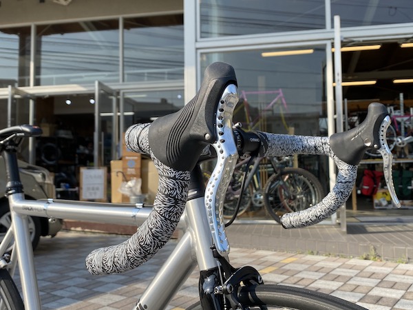 リアライズ カーボン ハンドル 400mm 自転車 競輪 ピスト