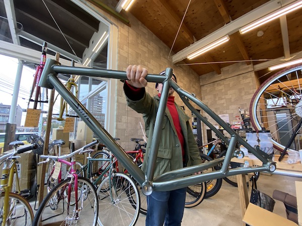 Shin フルカスタムグラベルロードバイク | シオカゼストアブログ