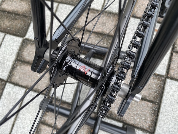 希少105ハブ 絶版シルバー前後セット32H