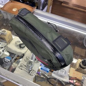 SWIFT INDUSTRIES * kestrel handlebar bag * x-pac/dark green | シオ