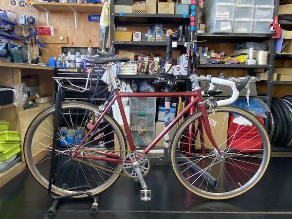FELT Z100 ロードバイク乗り出し可能