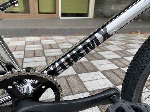 【ほぼ使用なし】2023 JYU BMX V3 マットホワイト ほぼ使用なし】2023 JYU BMX V3 マットホワイト 2023 JYU BMX V3 ほぼ