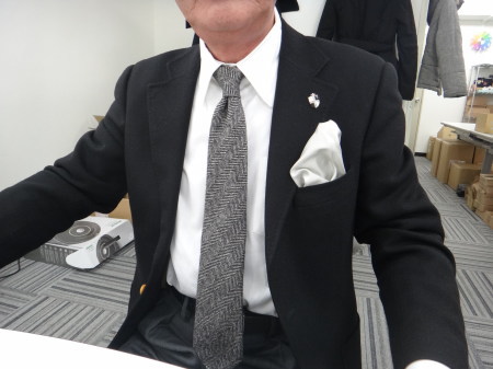 ラペルピン