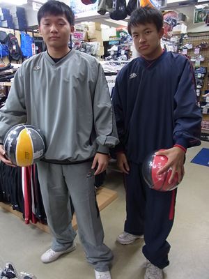 ベンチウォーマー ／ インザペイント ／ 国体 静岡 ウォームアップジャージ ベンチウォーマー ／ インザペイント ／ 国体 静岡 ウォームアップ