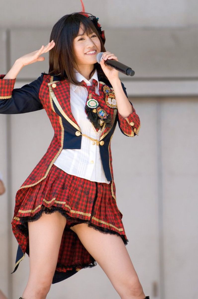 前田敦子パンチラ | AKB48情報源 口コミ 秘密？