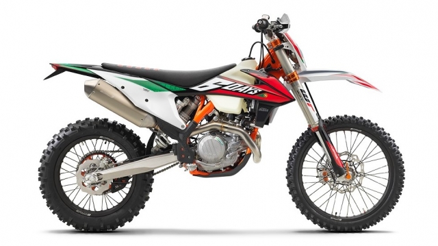 KTM 640 / 690 / 1090 / 1190 / 1290 Footrest / Peg 60003040010