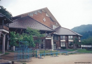 豊岡市立弘道小学校