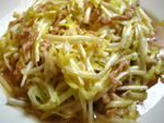黄韮と細切り肉の炒めもの