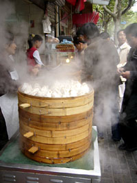 焼売を売っている