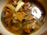 川芎普耳猪肉湯(せんきゅうとプーアル茶と豚肉のスープ)