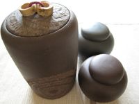 プーアル茶を保存する壺