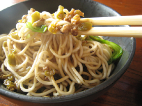 酸豆角拌面
