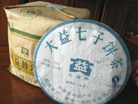 大益7542七子餅茶07年