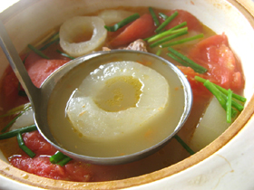老黄瓜蕃茄排骨湯