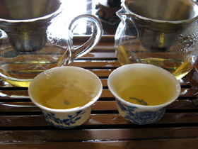 大益8582七子餅茶06年