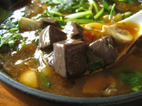 泡菜鴨血旺