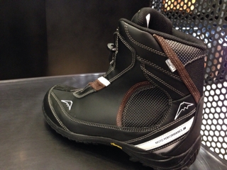 K-2196 レイジャケット/K-4581 アドーネシューズ入荷しました