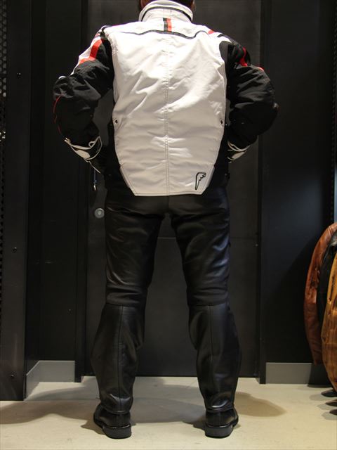 クシタニ k-2645 ウインターアクトジャケット KUSHITANI K-2645 ウインターアクトジャケット 42,000円（税別） | WEB