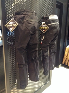 KUSHITANI GORE-TEXオールウェザーパンツ ブラック Mサイズ ゴアテックスオールウェザーパンツ入荷しました:KUSHITANI清水店