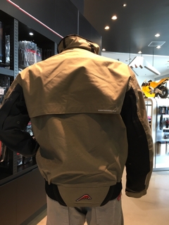 K-2306 チームジャケット入荷しました！：KUSHITANI清水店 | KUSHITANI