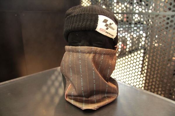 新品未使用 KMRII マグノリア マルチバンド ネックウォーマー 新品未使用 KMRII マグノリア マルチバンド ネックウォーマー