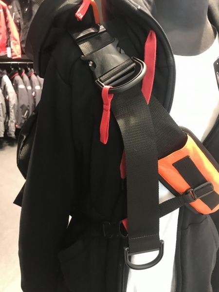 SHINICHIRO ARAKAWAメッセンジャーバッグ：KUSHITANI清水店