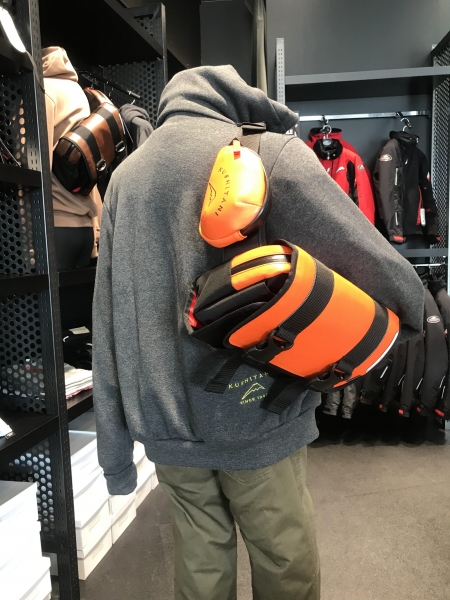 SHINICHIRO ARAKAWAマップバッグ:KUSHITANI清水店 | KUSHITANI SHINICHIRO ARAKAWAマップバッグ:KUSHITANI清水店 | KUSHITANI