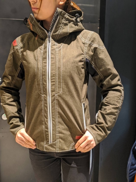 新作ジャケット入荷：KUSHITANI 清水店 | KUSHITANI PERFORMANCE STORE