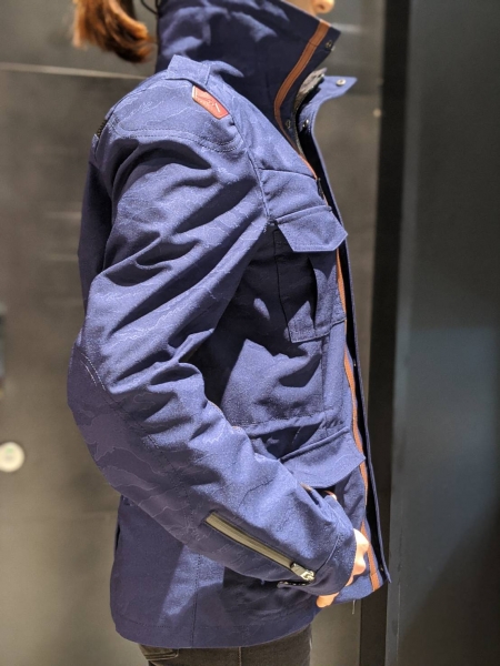 新作ジャケット入荷：KUSHITANI 清水店 | KUSHITANI PERFORMANCE STORE