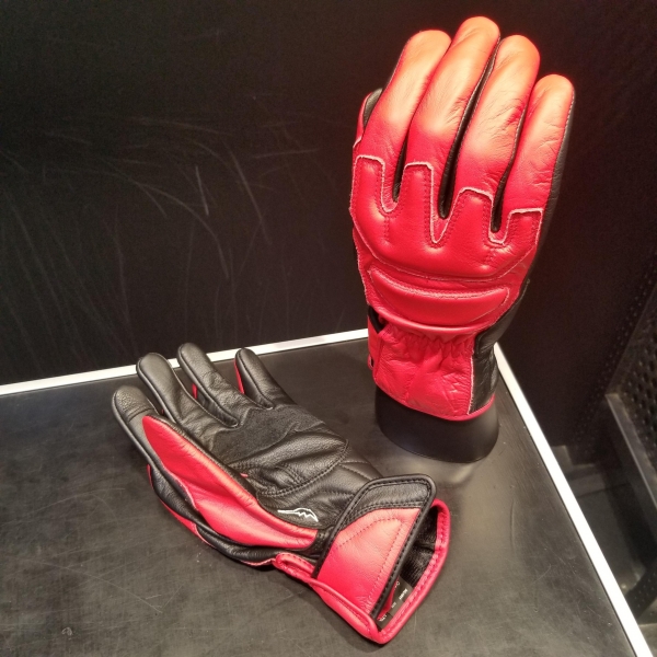 クシタニ　ライダースグローブ　赤　Lサイズ ライダースグローブ入荷しています！：KUSHITANI 清水店 | KUSHITANI