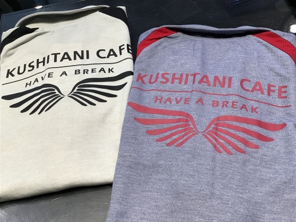 クシタニ　カフェ　Tシャツ 新作!CAFE ロゴTシャツ入荷いたしました！：KUSHITANI横浜店