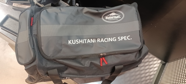 新作入荷】K-3597 レーシングキャリーケース：KUSHITANI 清水店