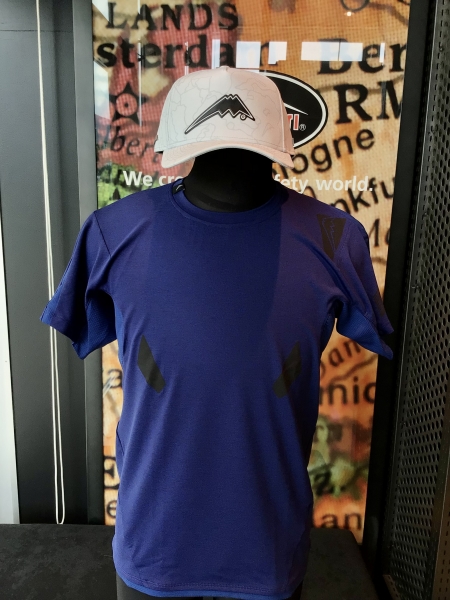 キトルTシャツ＆キトルポロシャツで爽やかに：KUSHITANI 清水店