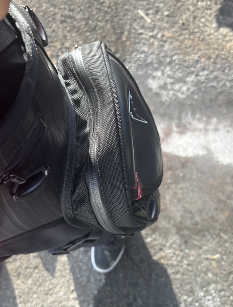 クシタニ　 秋冬ジャケット　富士山ロゴ ゲレンデの富士山】クシタニウェアでウインタースポーツ