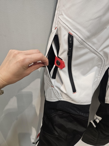 春たん フォーワードアドボトムス - バイク用品｜クシタニオンライン