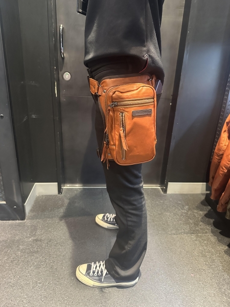 商品紹介】K-3578 2ウェイレッグバッグ2:KUSHITANI 清水店 商品紹介】K-3578 2ウェイレッグバッグ2:KUSHITANI 清水店