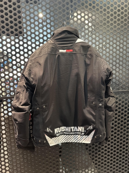 KUSHITANI PERFORMANCE STORE