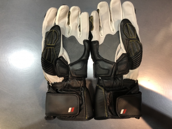 KUSHITANI PERFORMANCE STORE