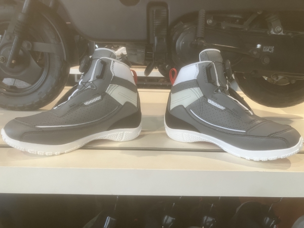 KUSHITANI PERFORMANCE STORE